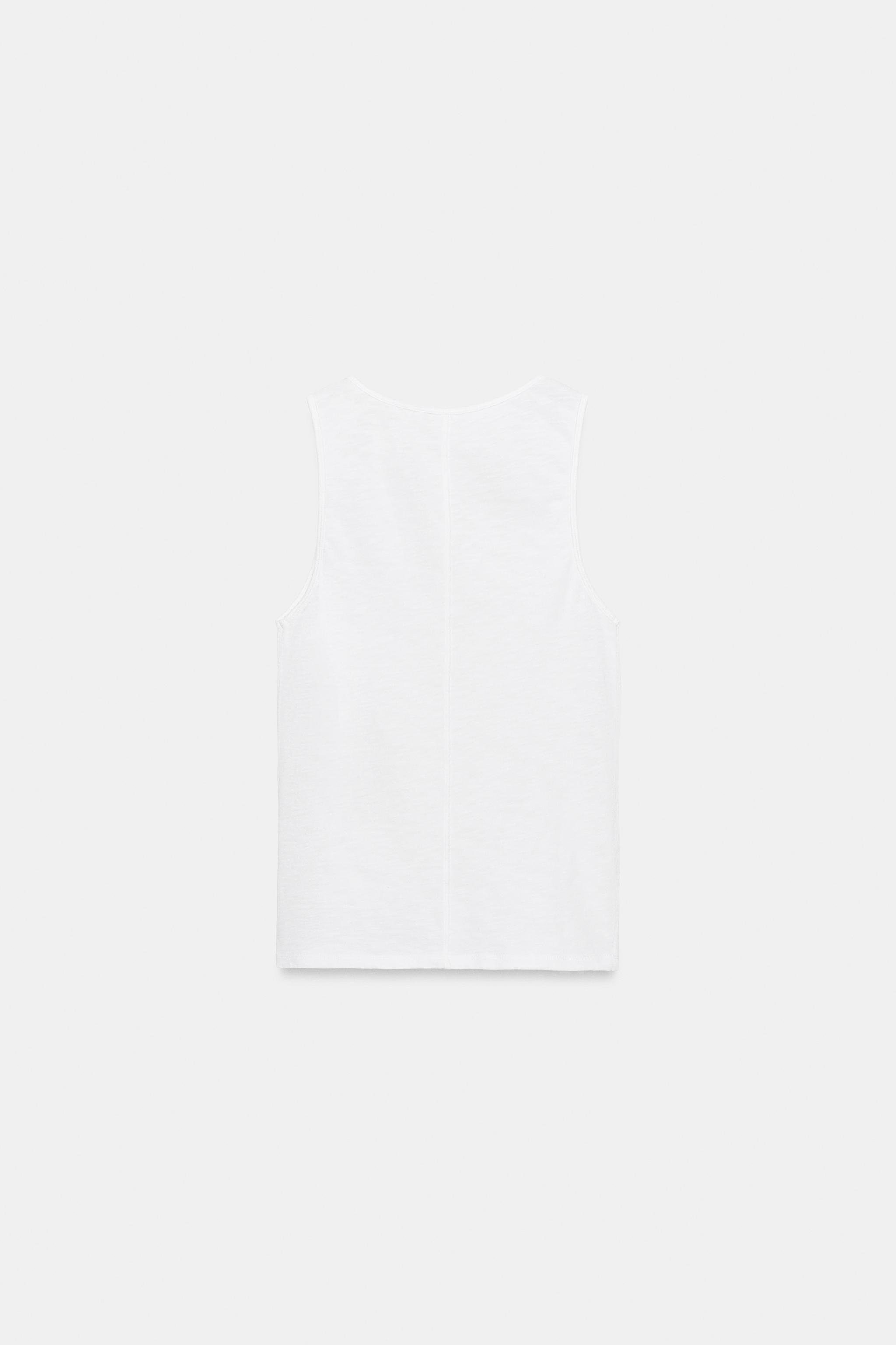 TOP À DÉCOLLETÉ ARRONDIE